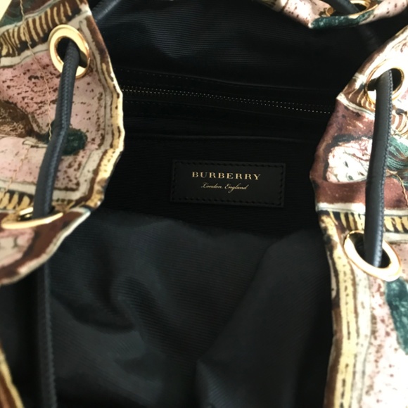 Burberry backpack - Limited edition - Picture 6 of 7
